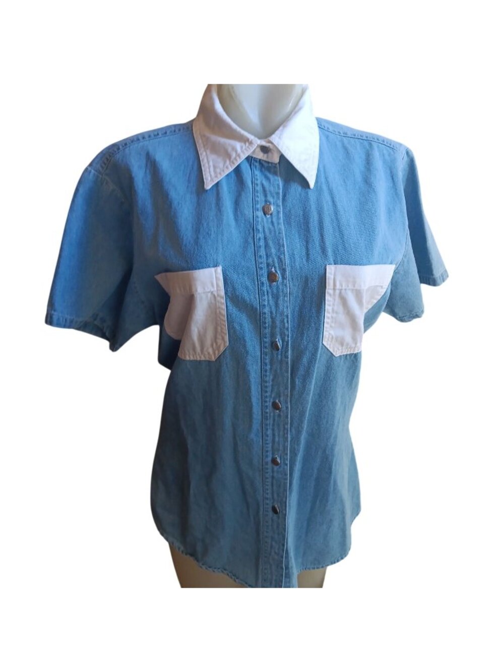 Vintage Gitano Small Womens Denim Button-Up Shirt W/ White Collar & Pockets
